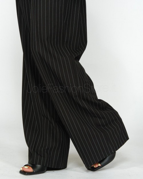 Patrizia Pepe Pantaloni con Pinces in Flanella Black Stripes  8P0615 A457 F1OO