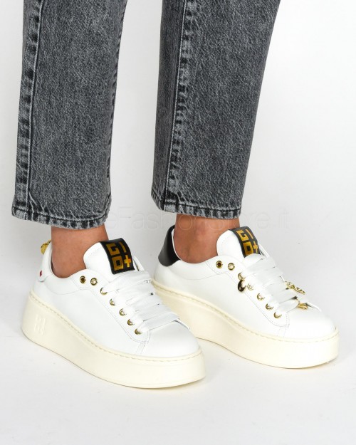 Gio+ Sneakers in White Leather Black