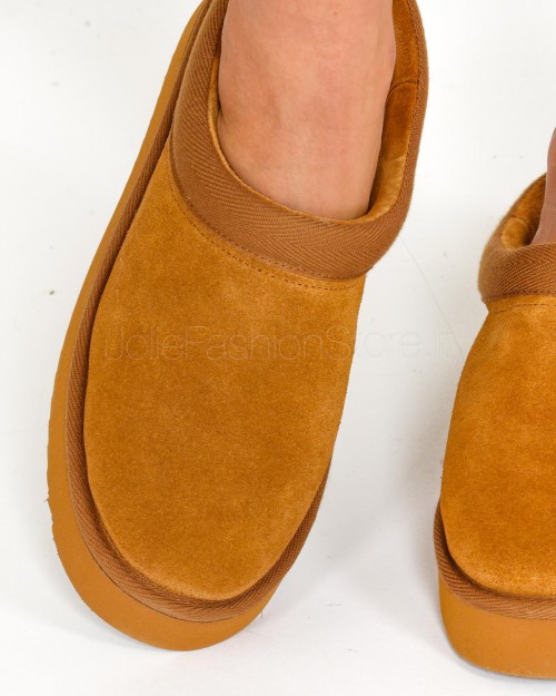 Copenhagen Slipper Suede Cognac  CPH 249 COGNAC