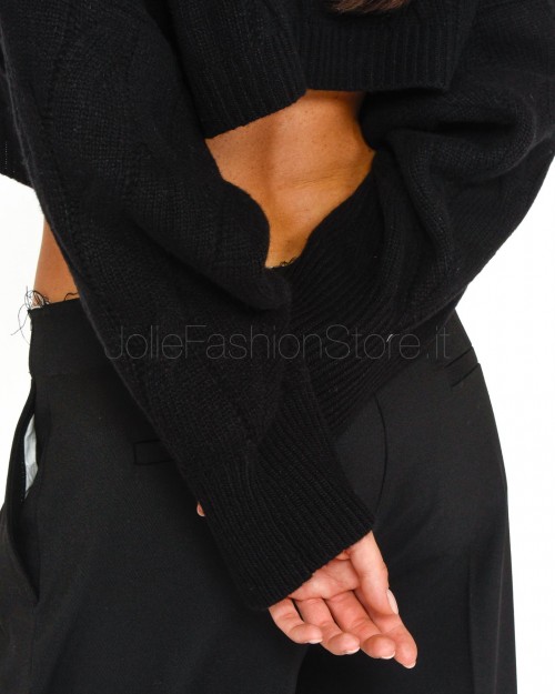 Solo Tre Maglia Cropped Trecce Nero  M3S0022 A 99