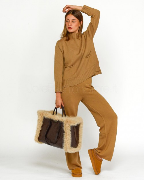 Solo Tre Pantalone in Lana Camel  M3S0107 SU 62S