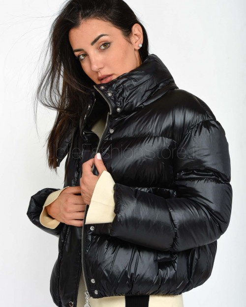 Patrizia Pepe Black Puffy Bomber Down Jacket  2O0050 A9M0 K103