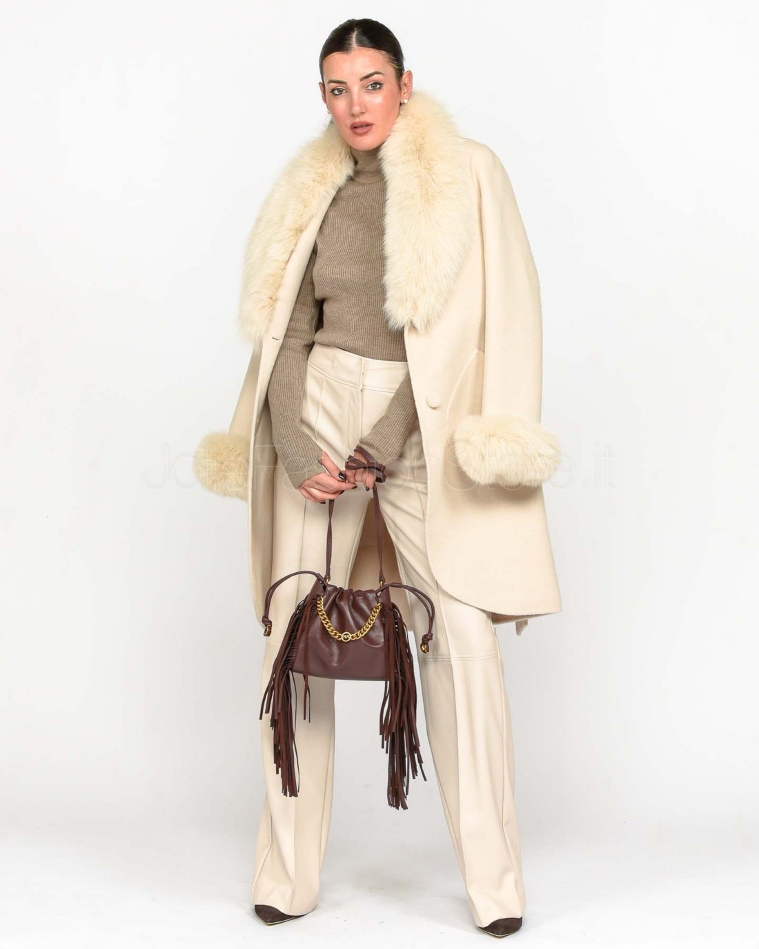 Regina Gold Cappotto Beige con Pelliccia  42020 BEIGE