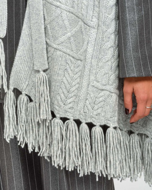 Not Shy Poncho con Frange Grigio  4502581C GRIS CHINE