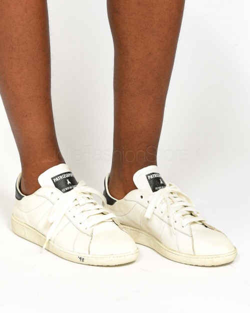 Patrizia Pepe SKIN Sneakers '93 in Nappa Bianca