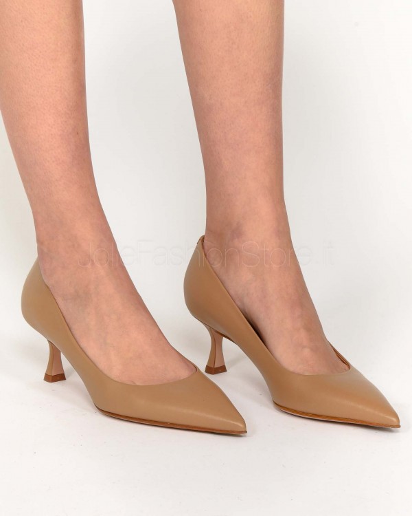 Sergio Levantesi Low Heel Pumps Hazelnut  ELLE CALF NOCCIOLA