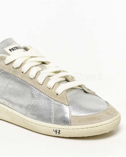 Patrizia Pepe SKIN Sneakers '93 in Nappa Laminata Shiny Silver  2Z0065 L154 S125